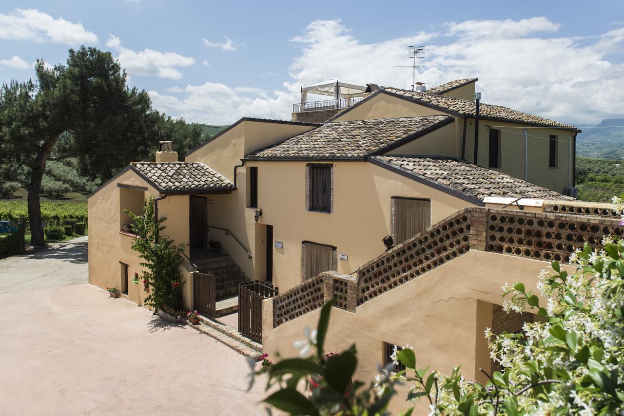 Masseria Del Vino Loreto Aprutino Eksteriør billede